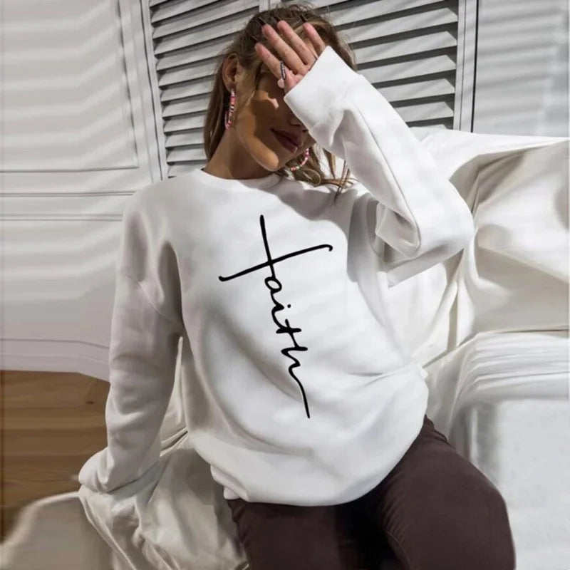 Long Sleeved Round Neck Pullover