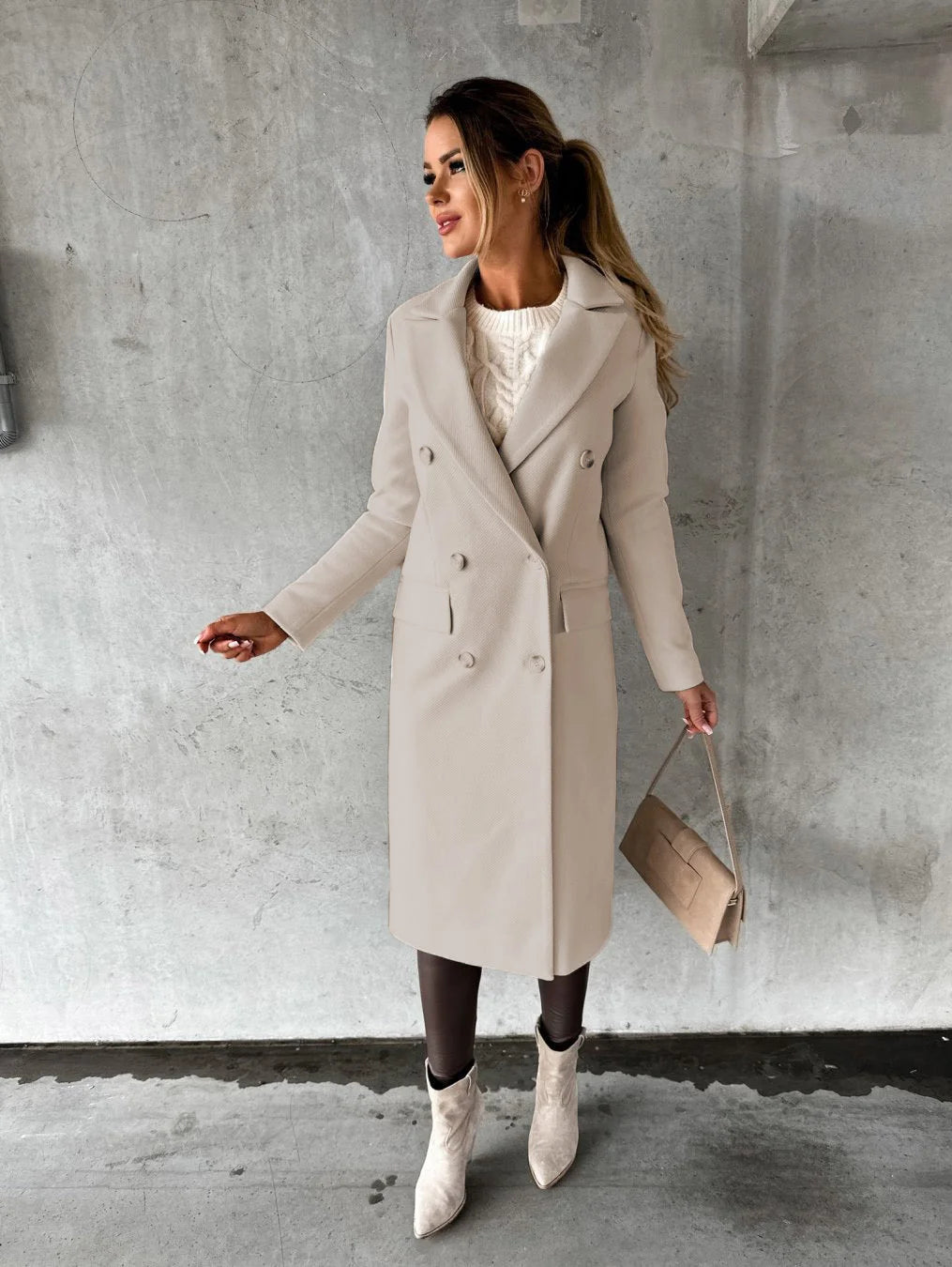 Fitted Coat With Buttons