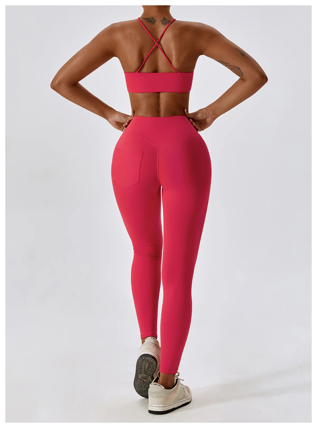 Quick Dry Sports Bra With Crossed Straps