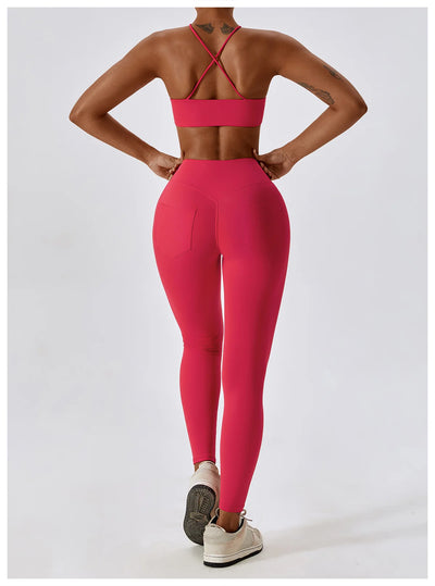 Quick Dry Sports Bra With Crossed Straps