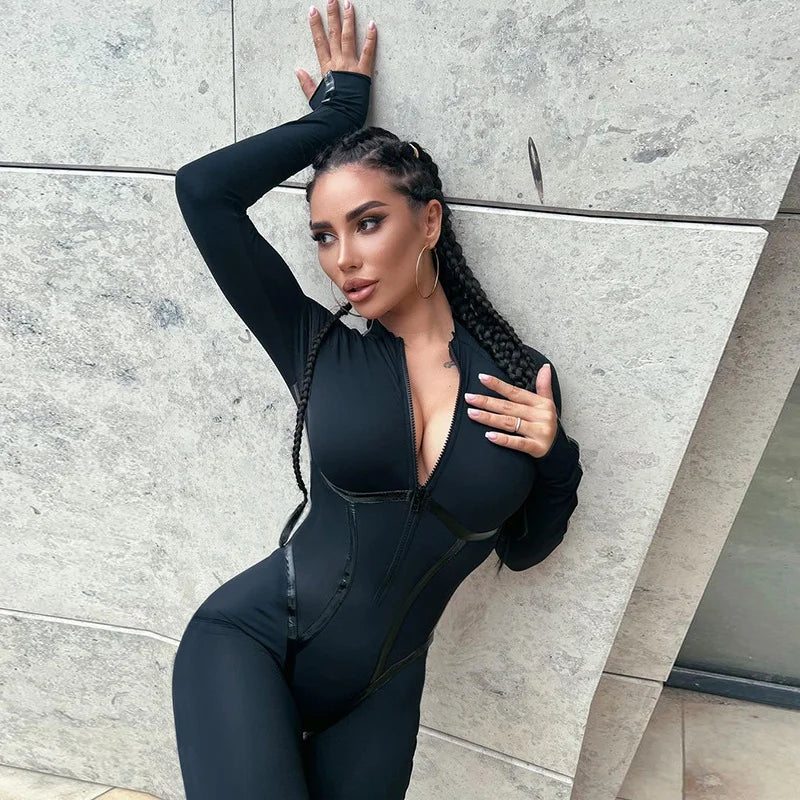 Tight Jumpsuit With Zipper With Dividing Lines