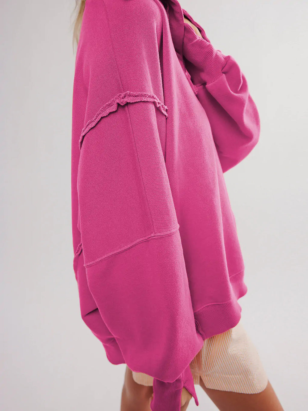 Loose Sweater with Open Lapels