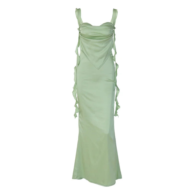 Open Back Dress With Fashionable Ruffle Edge And Ribbon Long Skirt