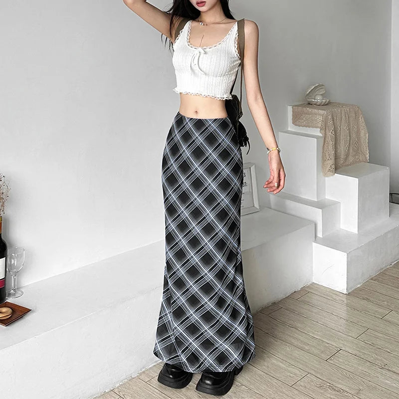 Women’s Solid Color Slim Hip Street Fashion High Waisted Checked Skirt
