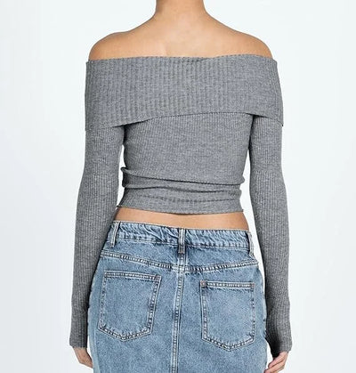 Long Sleeve Blouse with Straight Shoulders