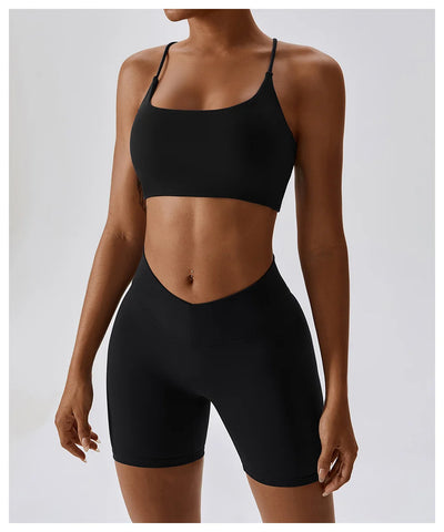 Sports Bra With Crossed Straps On The Back