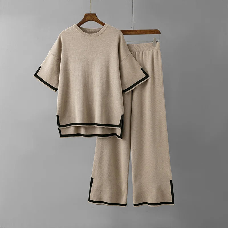 Two Piece Suit With Solid Color Wide Leg Pants