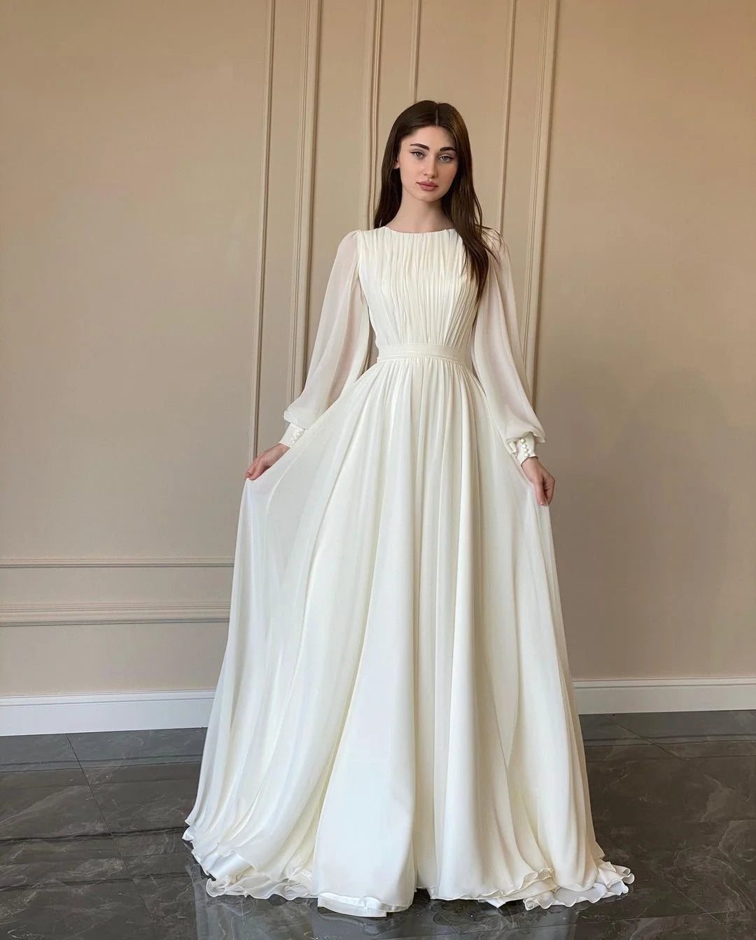 Lantern Pearlescent Gauze White Wedding Dress Round Neck Dress