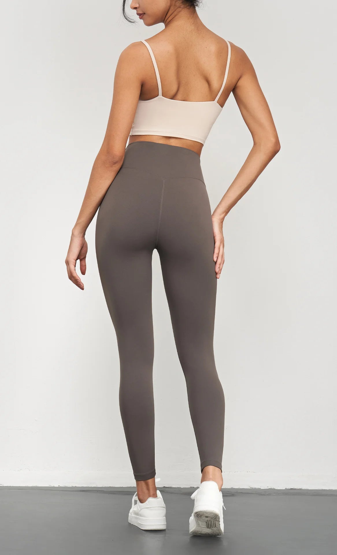 High Waist Buttocks Outside Wearing Exercise Pants