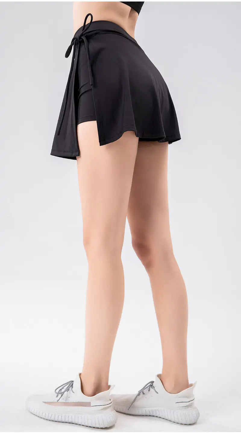 Sports Skirt With Pocket And Side Straps