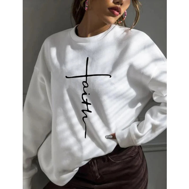 Long Sleeved Round Neck Pullover