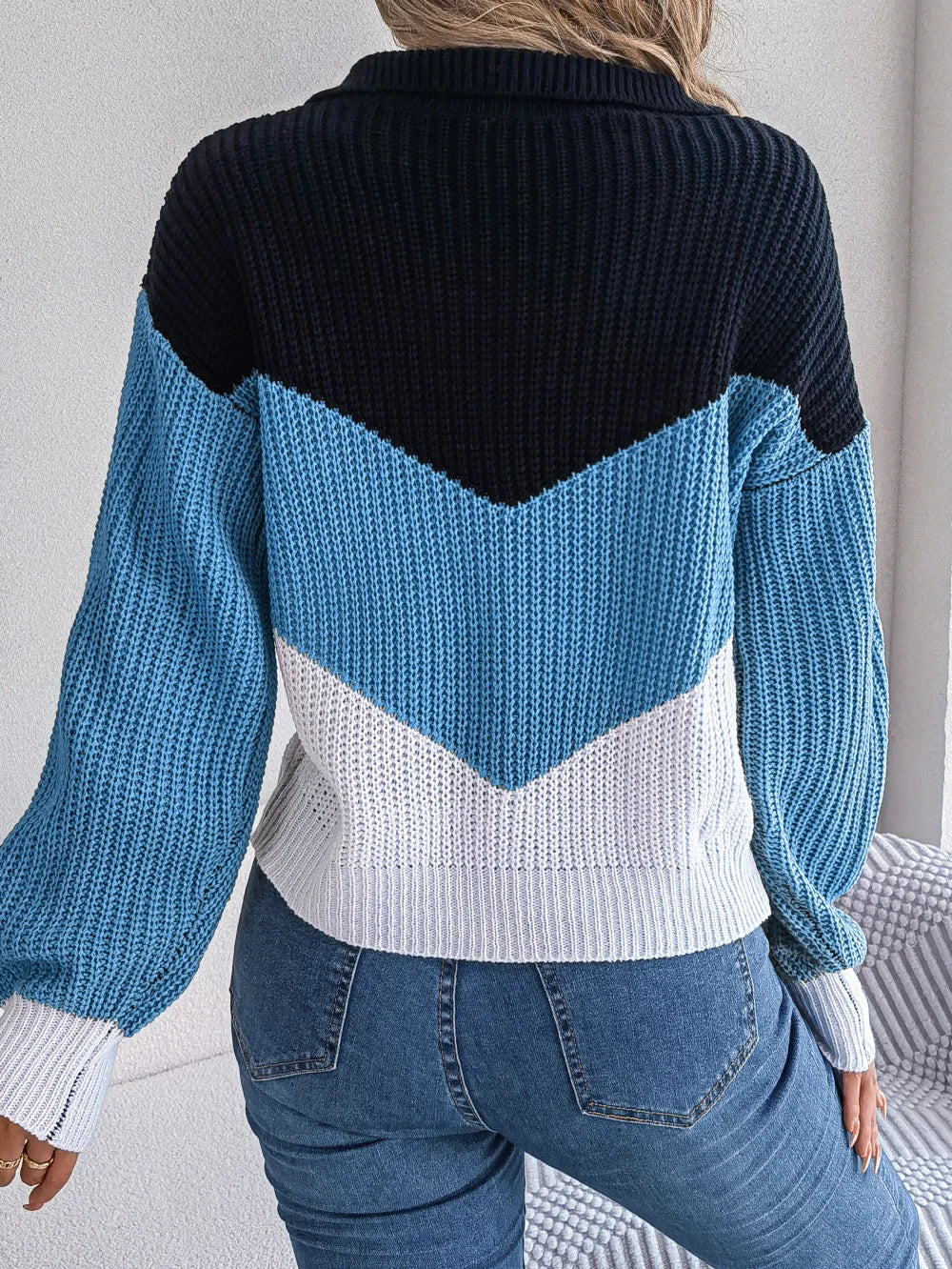 Casual Lapel Contrast Long Sleeved Knitted Pullover Sweater