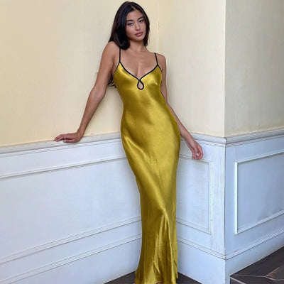 Slim Fitting Dress With Drawstring And Open Back