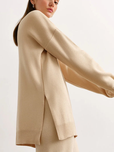Comfortable Set Of Turtleneck Sweater And Baggy Pants