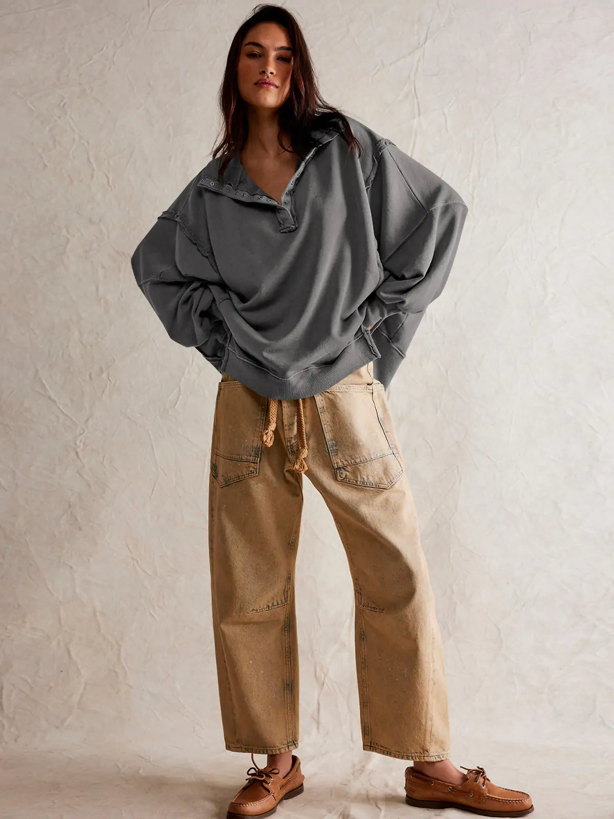Loose Sweater with Open Lapels