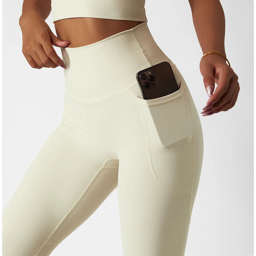 Slim Fit Hip Lift Shorts With Pocket Quick Dry