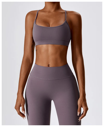Sports Bra With Crossed Straps At The Back