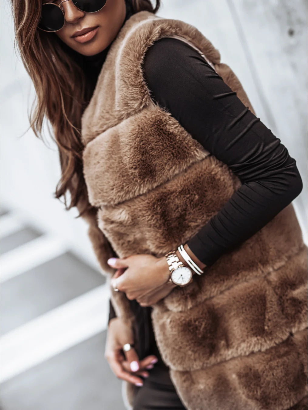 Women’s Winter Round Neck Fur Vest Long Vest Jacket
