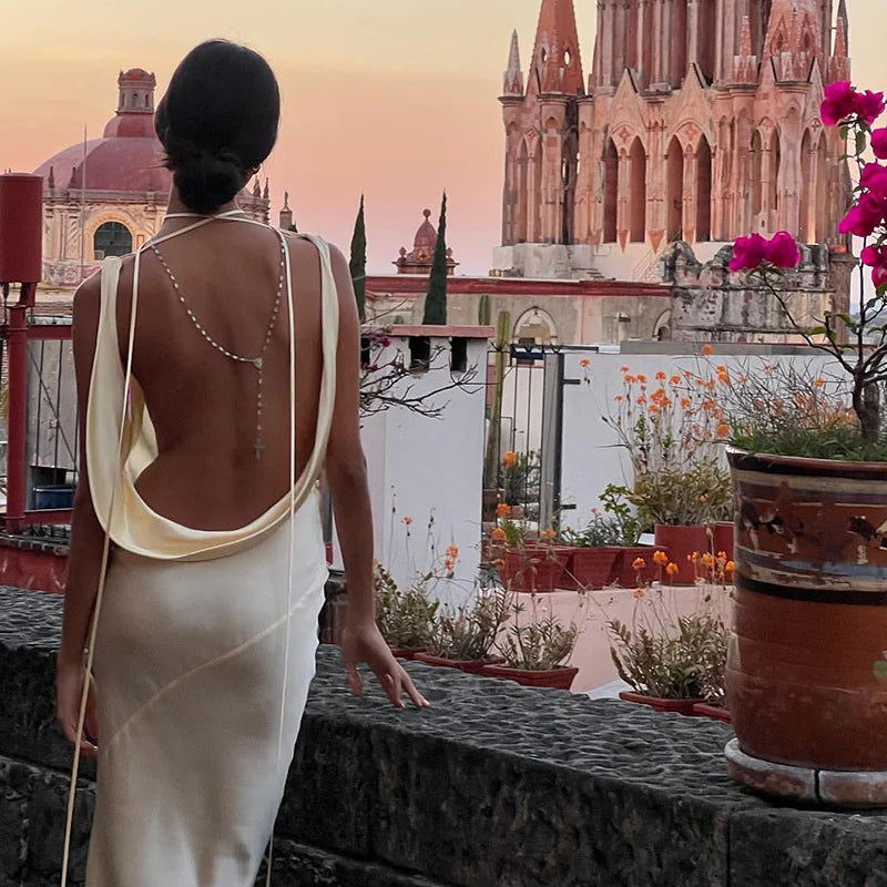 Sexy Backless Hip Wrapped Dress