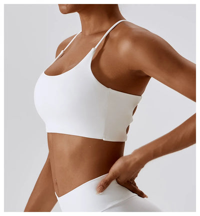 Sports Bra With Crossed Straps On The Back