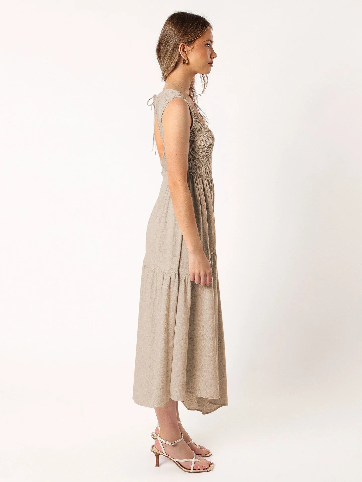 U Neck Sleeveless Dress