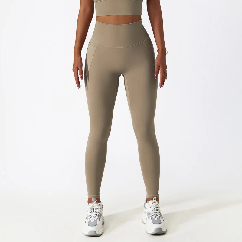Slim Fit Hip Lift Shorts With Pocket Quick Dry